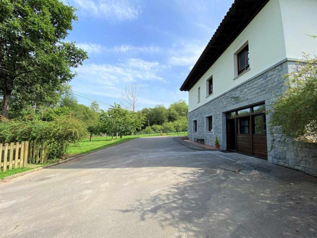 Casa De Los Carpinteros Arriondas Buitenkant foto